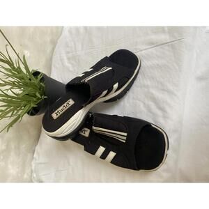 Mudd Black and White Slip-On Platform Sandals Size 8.5